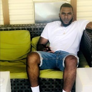 Meet your Posher, Quincy